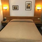 Ξενοδοχείο Scarpone