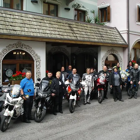 Scarpone Hotel