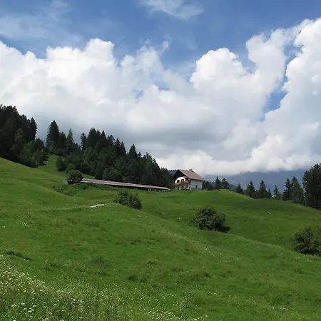 Scarpone Szálloda 3*